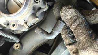 Drosselklappe Ausbau SLK R170 Kompressor throttle cleaning [upl. by Ximenez1]