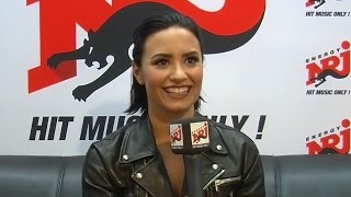 Demi Lovato Responds To AWKWARD quotFavorite Dishquot Interview Answer [upl. by Landrum]