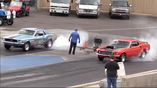 1969 Mustang vs 1967 Mustang Drag Race [upl. by Aneloc]