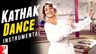 Kathak Dance  Instrumental  Dil To Pagal Hai  Madhuri Dixit Shah Rukh Khan [upl. by Willamina]