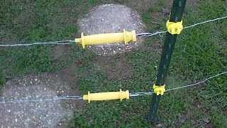 How to easily install an Electric Fence [upl. by Aalst]