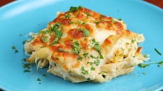 Cheesy Chicken Alfredo Pasta Bake [upl. by Ardnekal539]