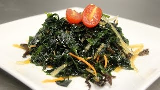 How to Make Seaweed Salad Wakame Salad [upl. by Nnylarej]