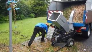 Jansen GTS1500E small wood chipper TFGTree Service [upl. by Salb353]