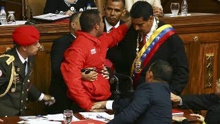 Maduro tras el quotsustoquot en su investidura quotPodían haberme disparadoquot [upl. by Adiaros563]