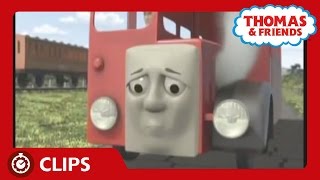 Bertie Breaks Down  Clips  Thomas amp Friends [upl. by Barby]