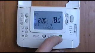 Honeywell CM907 Digital Programmable Room Thermostat [upl. by Jahncke]