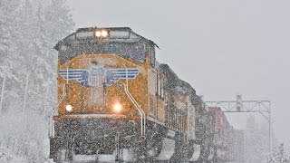 Union Pacific Trains Battle Donner Pass Snow [upl. by Lakim]