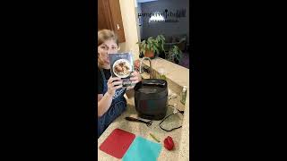 Pampered Chef Quick Cooker Pot Roast 2 [upl. by Ruamaj365]