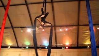 5 Year old quotAmazing Elizabethsquot Aerial Silk Dance Performance [upl. by Kinimod708]