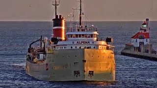 Alpena arrived in Duluth 11272020 [upl. by Antonius]