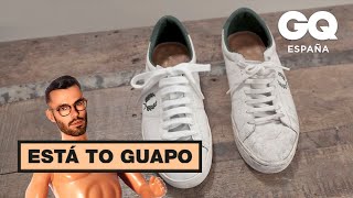 Cómo limpiar las zapatillas blancas de piel o de lona  Está to guapo  GQ España [upl. by Enyr232]