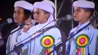 BANGLA ISLAMIC SONG O MODINAR BULBULI YouTubevia torchbrowser com 1 [upl. by Nakre]