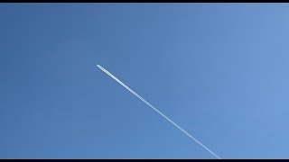 Chemtrails vs contrails understanding the difference [upl. by Eirffej]