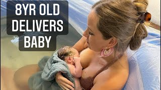 CHILD DELIVERS BABY AT HOME IN THE POOL 422 WEEKS [upl. by Gerhard778]