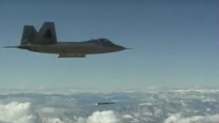 US Air Force F22 Missile Launch [upl. by Gierc811]