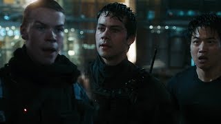 Gally saves Thomas Newt and Minho The Death Cure [upl. by Ted]