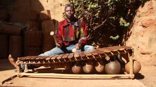 Balafon style quotSénoufoquot  Adama Diabaté  BaraGnouma [upl. by Ardnikat]