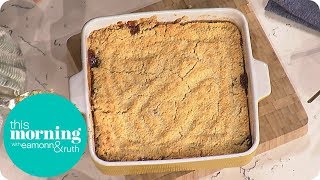 How to Make the Perfect Apple Crumble  This Morning [upl. by Ibok]