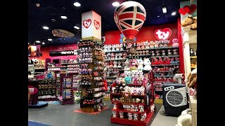 BEANIE BOO SHOPPING AT BIGGEST TOY SHOP IN LONDON Hamleys [upl. by Yenterb200]