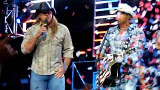 Toby Keith amp Trace Adkins Angry American Scranton Pa [upl. by Casimir363]