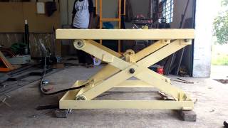 Scissor Lift Table [upl. by Ydiarf163]