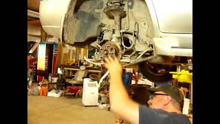 Toyota Highlander wheel bearing replacement [upl. by Yunfei]