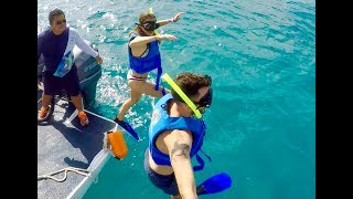 Snorkeling in CANCÚN MEXICO Boat Tour off the Coast of Isla Mujeres [upl. by Oisangi756]